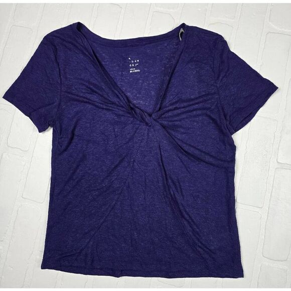 A new Day Twisted Navy V-Neck Top Medium - Picture 1 of 2